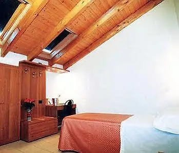 Hotel Mondial Milaan 2*,  Italië