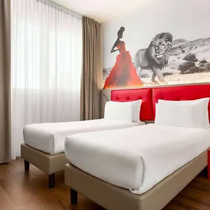 Amedia Milan, Trademark Collection By Wyndham **** Milan